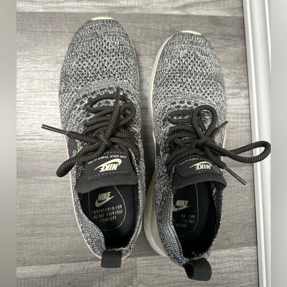 Nike sneakers, grey-pink color, size 7 - Picture 3 of 4